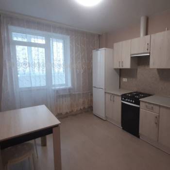 Сдается 1-комнатная квартира, 39,2 м²