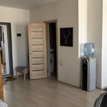 Продается 1-комнатная квартира, 40 м²