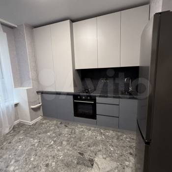 Продается 1-комнатная квартира, 32 м²