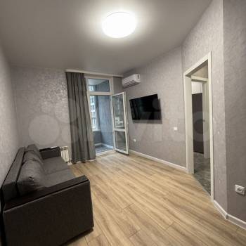 Продается 1-комнатная квартира, 32 м²