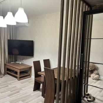 Продается 1-комнатная квартира, 32 м²