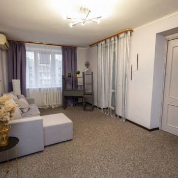 Сдается Многокомнатная квартира, 55 м²