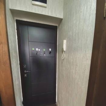 Продается 1-комнатная квартира, 32 м²