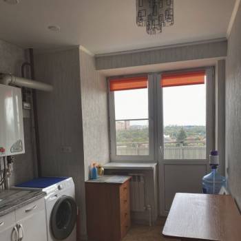 Продается 1-комнатная квартира, 32 м²