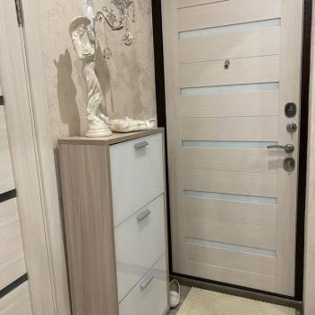 Продается 1-комнатная квартира, 48 м²