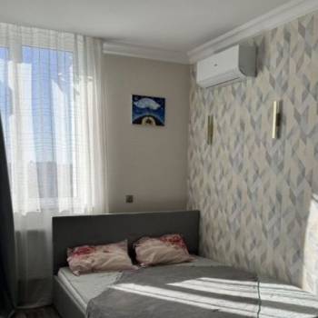Продается 1-комнатная квартира, 34 м²