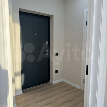 Продается 1-комнатная квартира, 37 м²