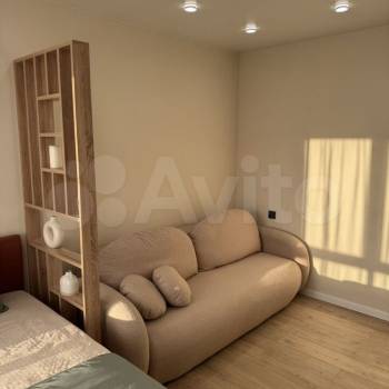 Продается 1-комнатная квартира, 37 м²