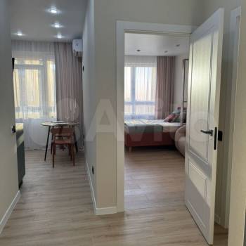 Продается 1-комнатная квартира, 37 м²