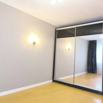 Продается 3-х комнатная квартира, 63 м²