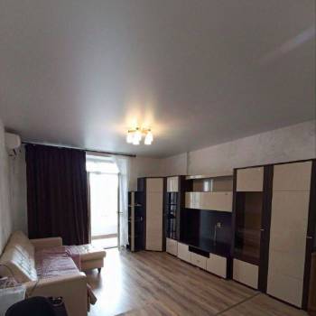 Сдается 1-комнатная квартира, 35 м²