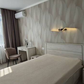 Сдается 1-комнатная квартира, 42 м²