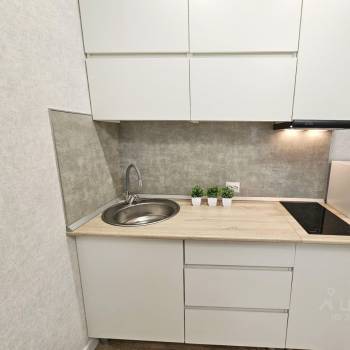 Продается 1-комнатная квартира, 18 м²