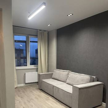 Сдается 1-комнатная квартира, 38 м²