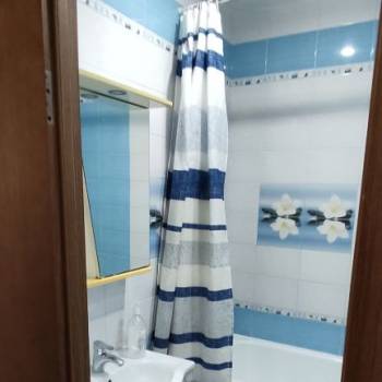 Сдается 2-х комнатная квартира, 55 м²