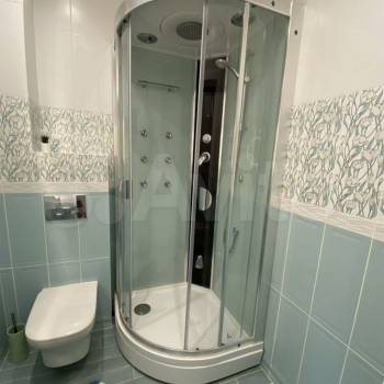 Сдается Многокомнатная квартира, 90 м²