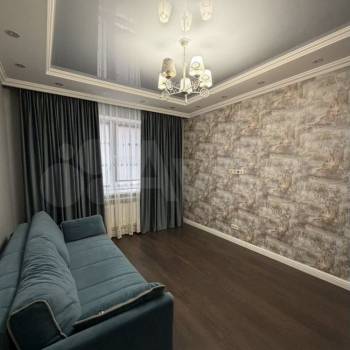 Сдается Многокомнатная квартира, 90 м²