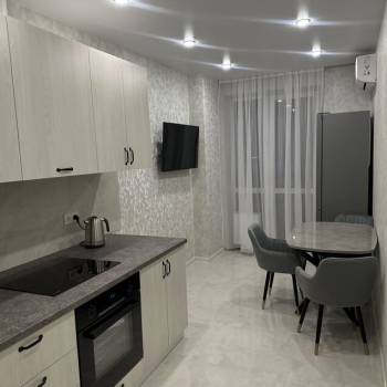 Сдается 1-комнатная квартира, 45 м²