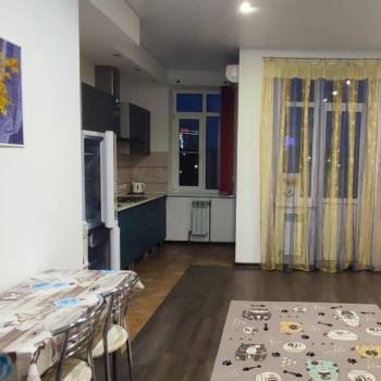 Сдается 1-комнатная квартира, 35 м²