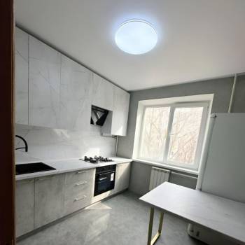 Сдается 2-х комнатная квартира, 56 м²