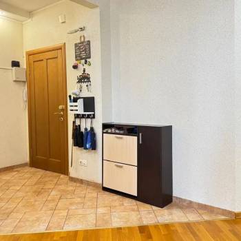 Продается Многокомнатная квартира, 136,5 м²