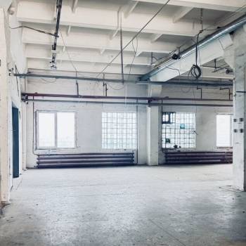 Сдается Нежилое помещение, 316 м²