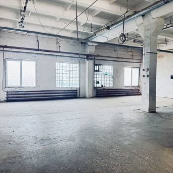 Сдается Нежилое помещение, 316 м²