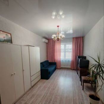 Сдается 1-комнатная квартира, 37 м²