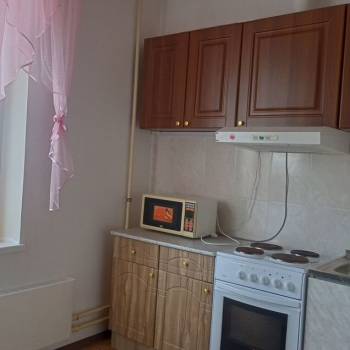 Сдается 1-комнатная квартира, 37 м²