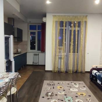 Сдается 1-комнатная квартира, 35 м²