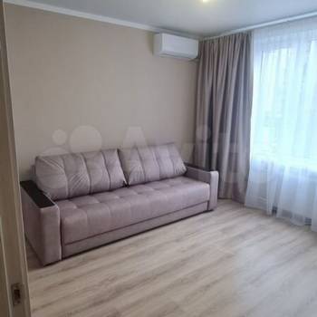 Сдается 1-комнатная квартира, 38 м²