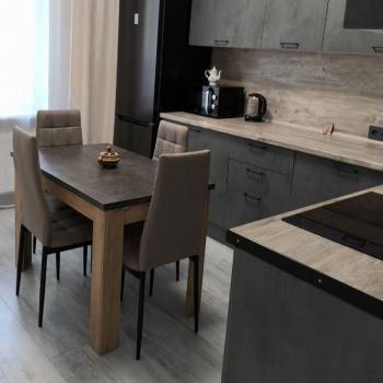 Продается 1-комнатная квартира, 41 м²