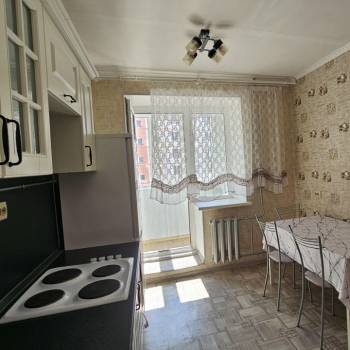 Сдается 1-комнатная квартира, 39 м²