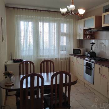 Продается 3-х комнатная квартира, 75,3 м²