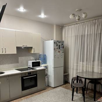 Сдается 1-комнатная квартира, 40,6 м²