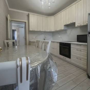 Продается 3-х комнатная квартира, 77 м²