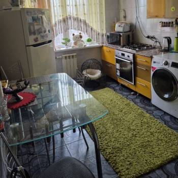 Продается 3-х комнатная квартира, 64 м²