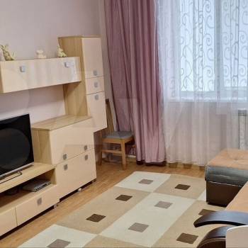 Продается 1-комнатная квартира, 40,8 м²