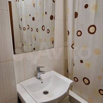 Продается 1-комнатная квартира, 40,8 м²