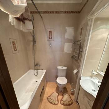 Сдается 2-х комнатная квартира, 80 м²