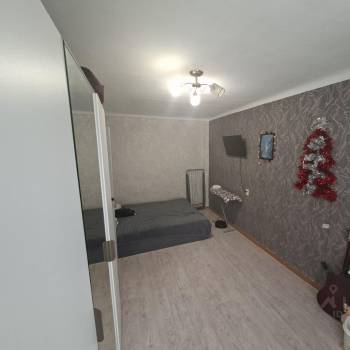 Продается 1-комнатная квартира, 28,4 м²