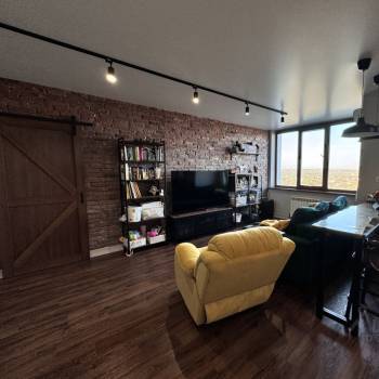 Продается 2-х комнатная квартира, 66 м²