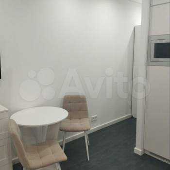Продается 1-комнатная квартира, 20 м²