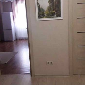 Сдается 1-комнатная квартира, 54 м²