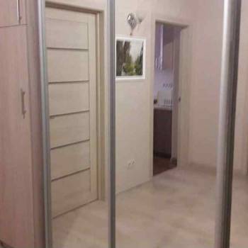 Сдается 1-комнатная квартира, 54 м²