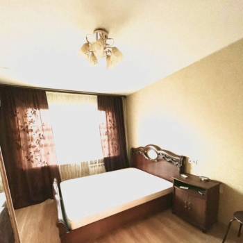 Сдается Многокомнатная квартира, 64 м²