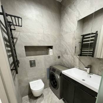 Продается 1-комнатная квартира, 41 м²