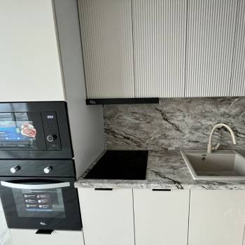 Продается 1-комнатная квартира, 41 м²
