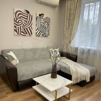 Продается 1-комнатная квартира, 38,1 м²