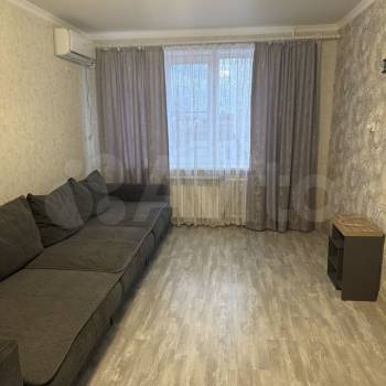 Сдается 1-комнатная квартира, 32 м²